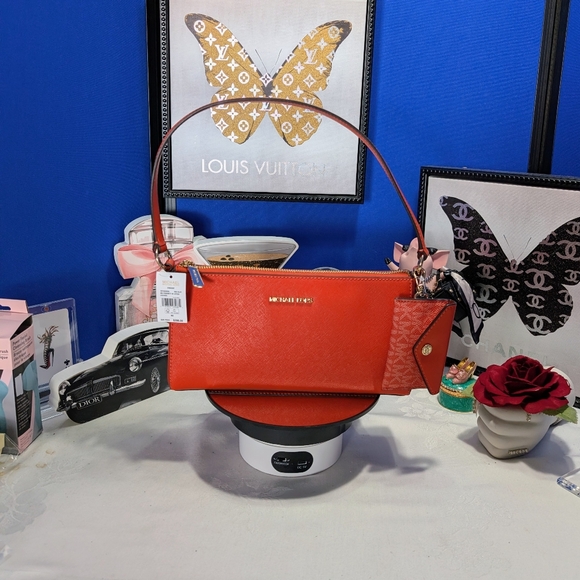 Michael Kors Vincent Med. Saffiano Leather Pochette & Card Case - NEW!